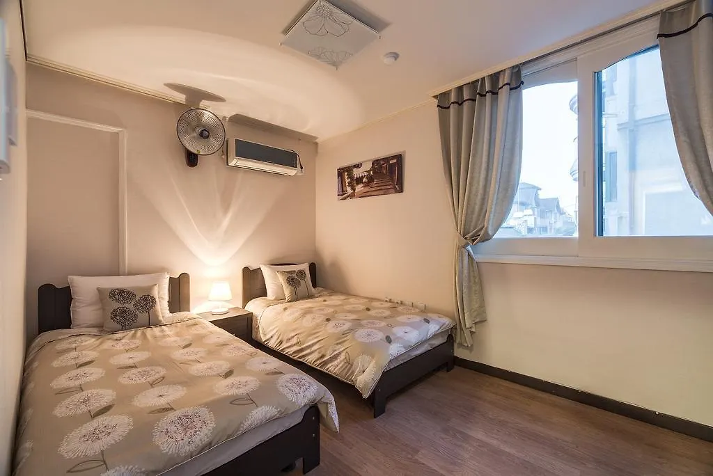 Gold Hill Gh House Hotel Seoul South Korea